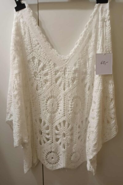 Bluzka biała ażurowa