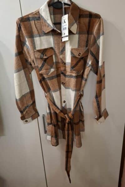 Koszula w kratę dłuższa