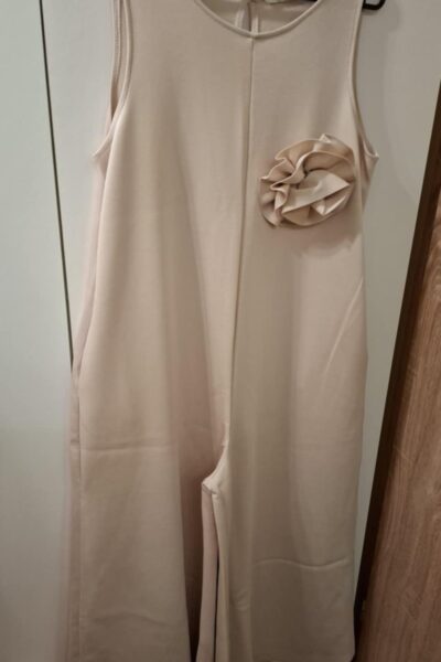 Kombinezon broszka kwiat