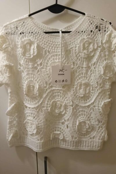 Bluzka haftowane kwiaty