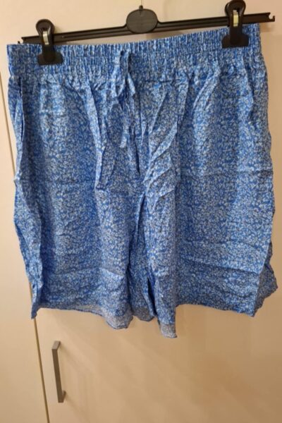 Spodenki w kwiatuszki