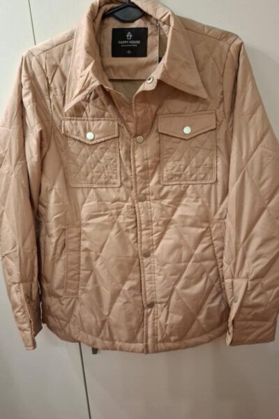 Kurtka z kołnierzem