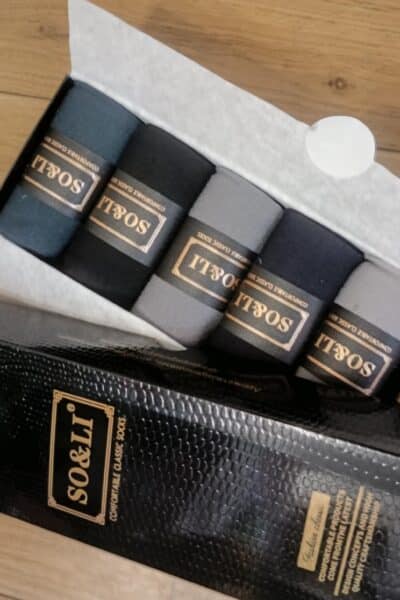 Skarpety męskie w kartoniku