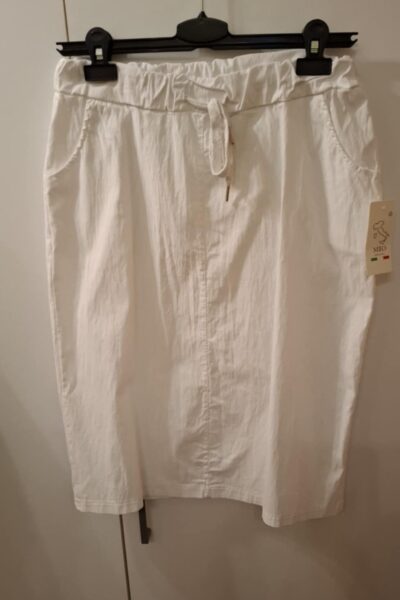 Spódnica biała