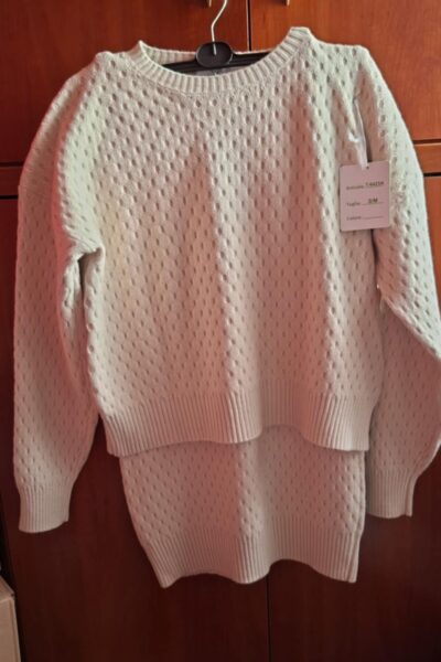 Komplet spódnica + sweterek